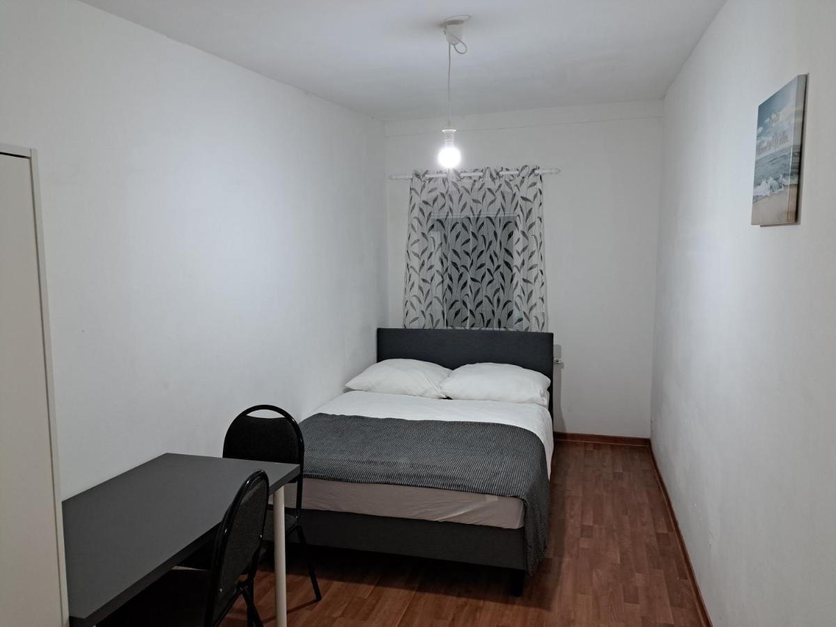 Halle  Simostay מראה חיצוני תמונה